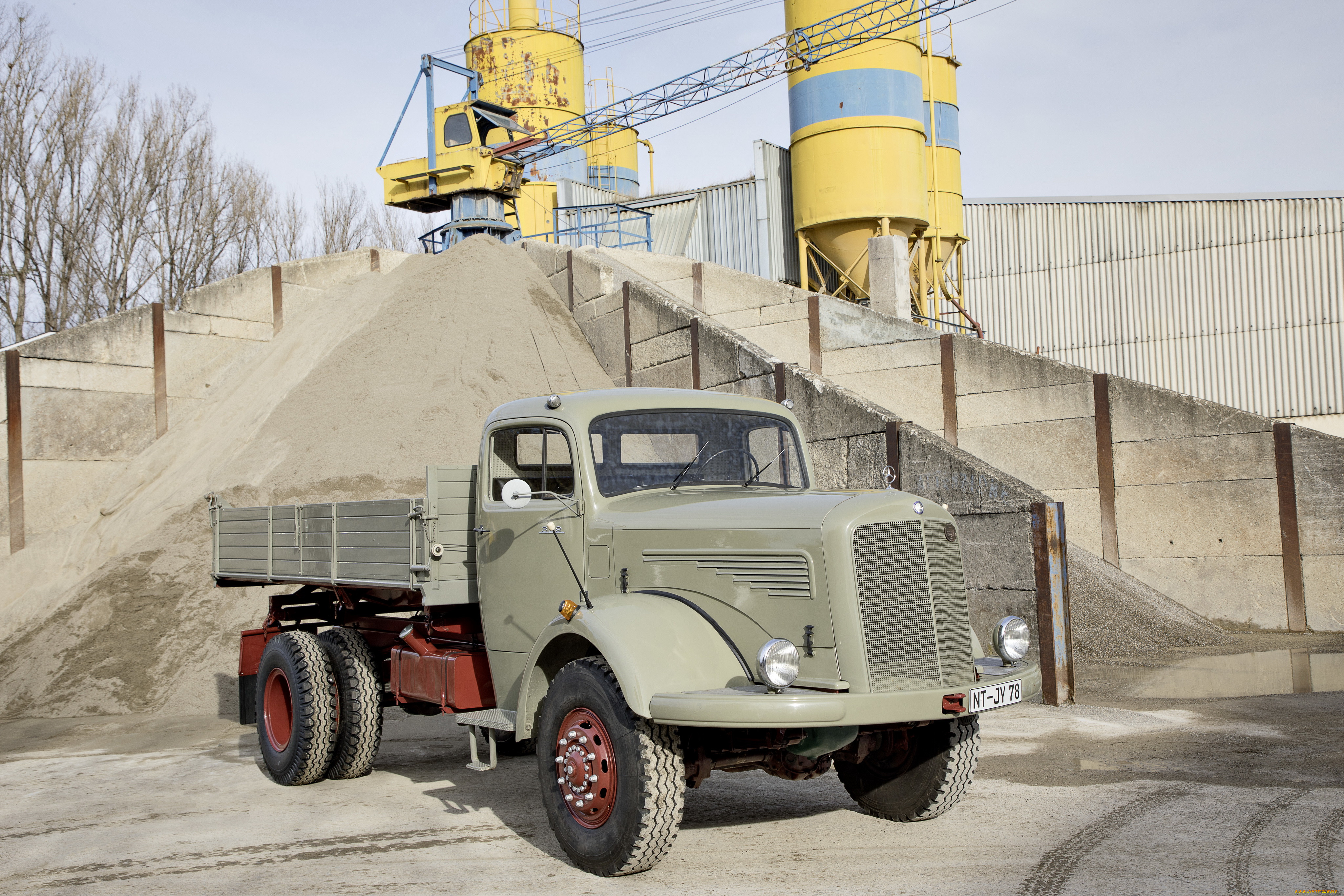 , mercedes trucks, mercedes, benz